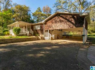 5263 Whippoorwill Rd, Birmingham, AL 35210