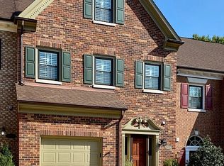 6364 Brampton Ct, Alexandria, VA 22304