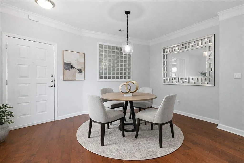 1 bed, 1.0 bath, 780 sqft, $1,690 — Photo 4