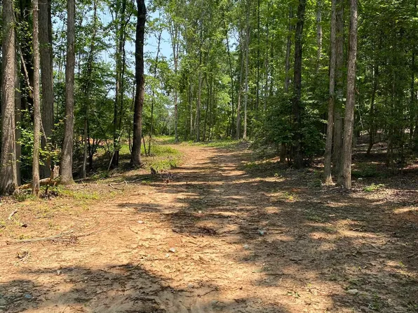 213 Gerald Dr, Simpsonville, SC 29681