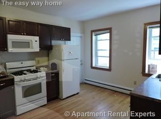 105 Brookline St #1A, Cambridge, MA 02139