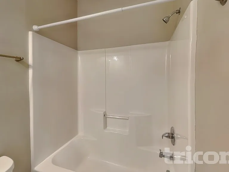 115 Orchard Ln — Photo 15
