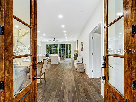 5th image of 72 Lawton Rd