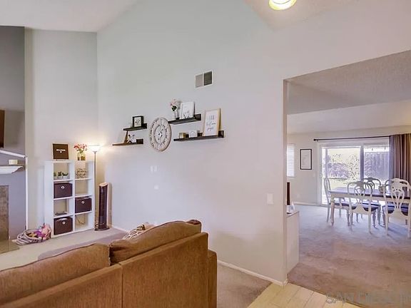 5th image of 10341 Plaza Paseo Dr