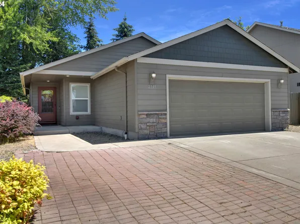 2141 Smithoak St, Eugene, OR 97404