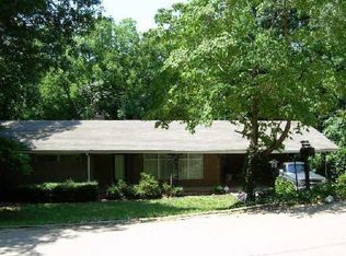 16 Elita Dr, Gainesville, GA 30504