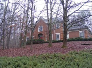 1150 Heards Ferry Rd NW, Sandy Springs, GA 30328