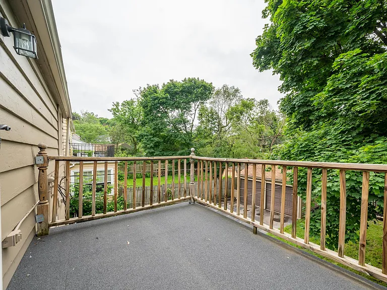 1200 Brentwood Rd — Photo 27