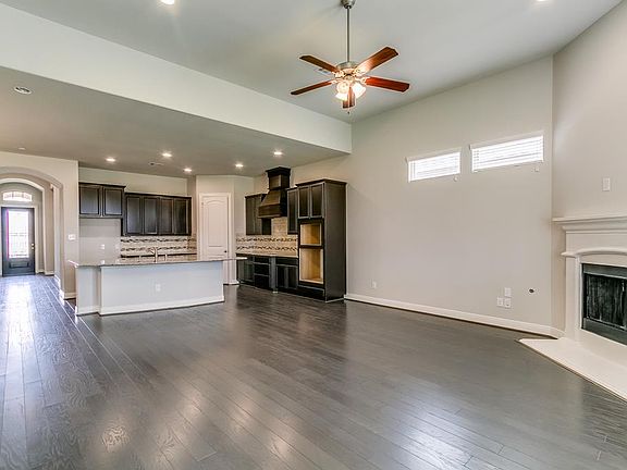5th image of 4930 Thunder Creek Ln
