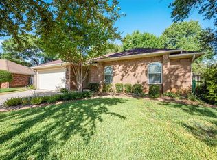 6123 Blueridge Ct, Arlington, TX 76016