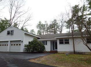 51 Dudley St, Hampden, ME 04444