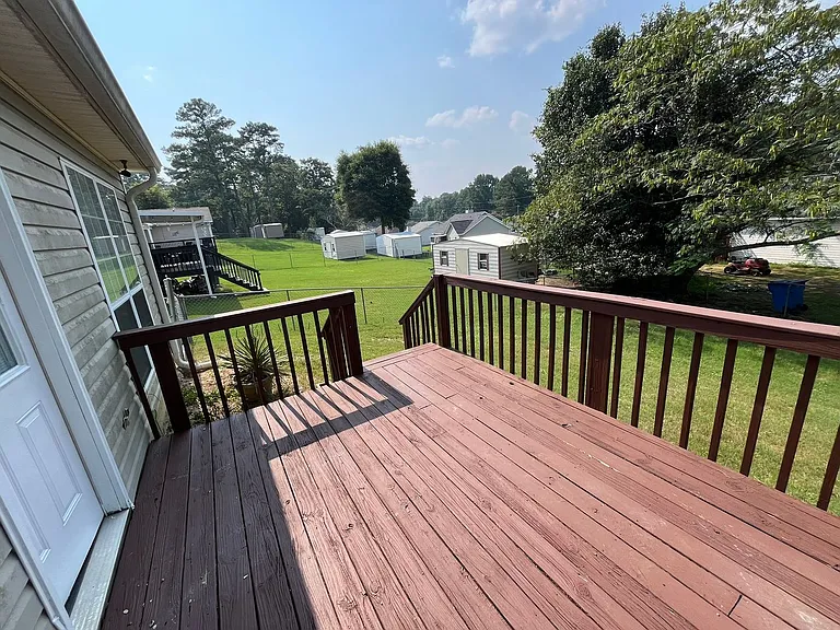 6057 Buxton Dr — Photo 31