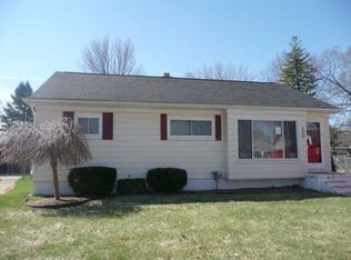 1529 Kingsley St, Mount Clemens, MI 48043