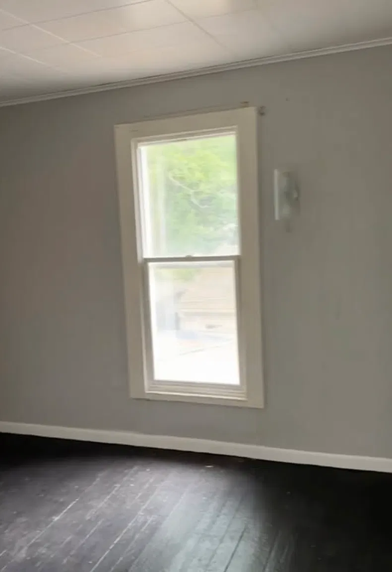 3 bed, 2069 sqft, $950 — Photo 3