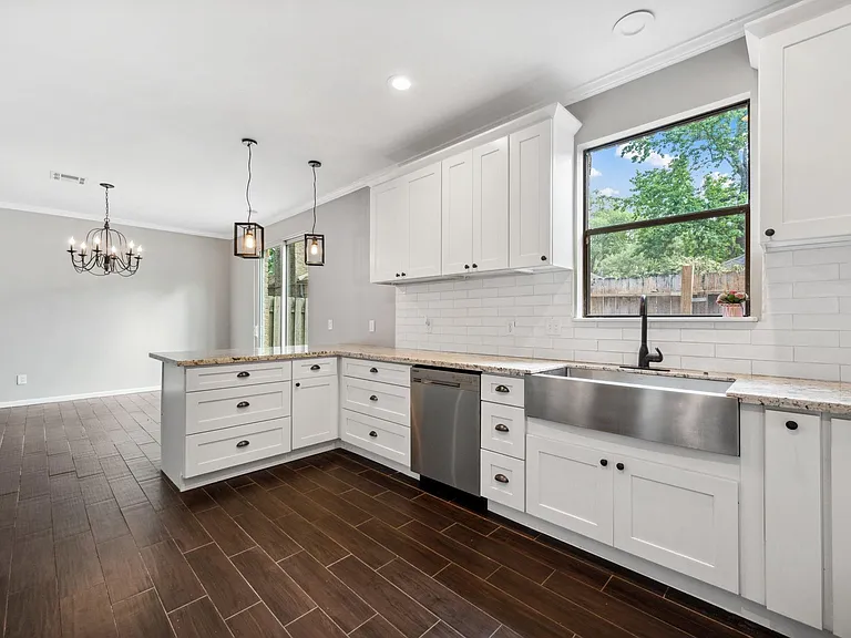 3202 Breezy Pines Ct — Photo 7