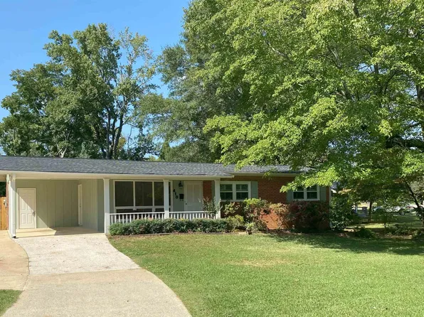 410 Linden St, Trussville, AL 35173