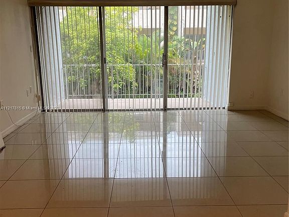 3rd image of 9367 Fontainebleau Blvd APT G231