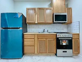 Rented by Apartmint Realty Group