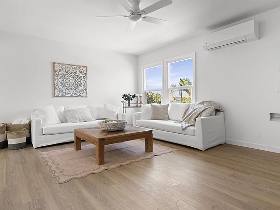 2nd image of 6031 Meade Ave