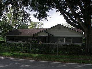Front yard 
