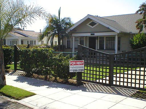 1st image of 3648 31st St