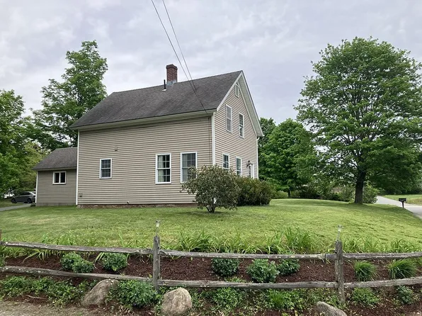 20 Cross St, Bernardston, MA 01337