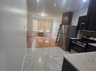 14-41 121st St #1-F, College Pt, NY 11356