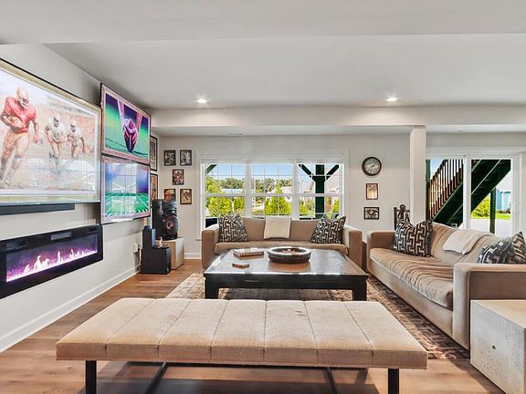 2nd image of 565 North Boulder Ridge DRIVE