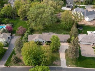 6212 Parkwood Rd, Edina, MN 55436