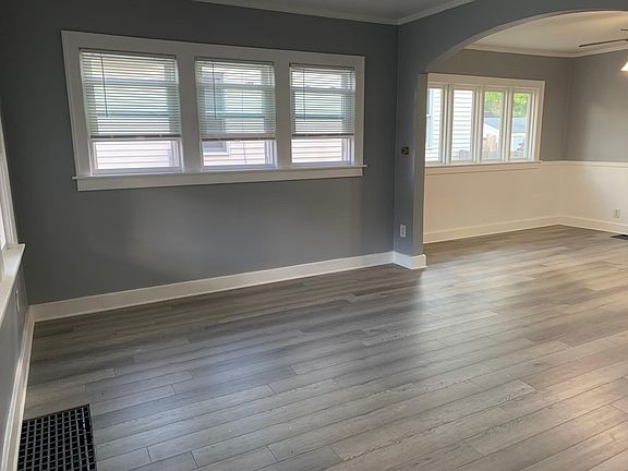 3rd image of 1751 Delwood Ave SW #1