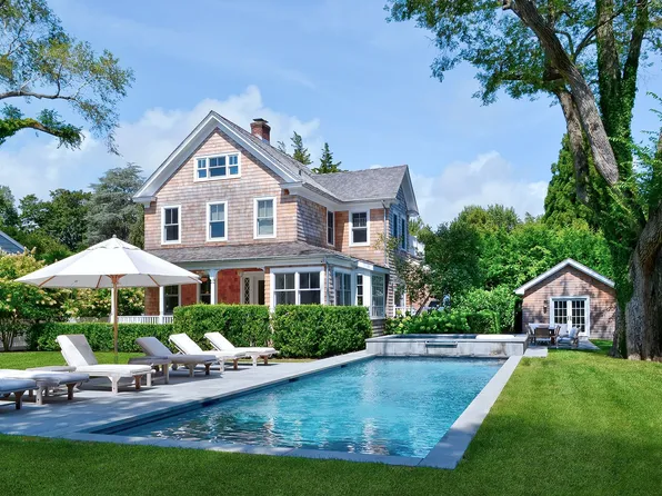 44 Buell Ln, East Hampton, NY 11937