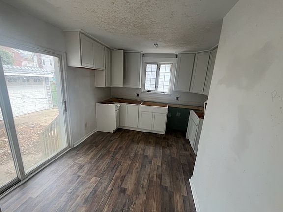 4th image of 17317 Tarrymore Rd