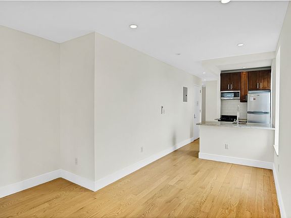 2nd image of 78 E 119th St APT 4N
