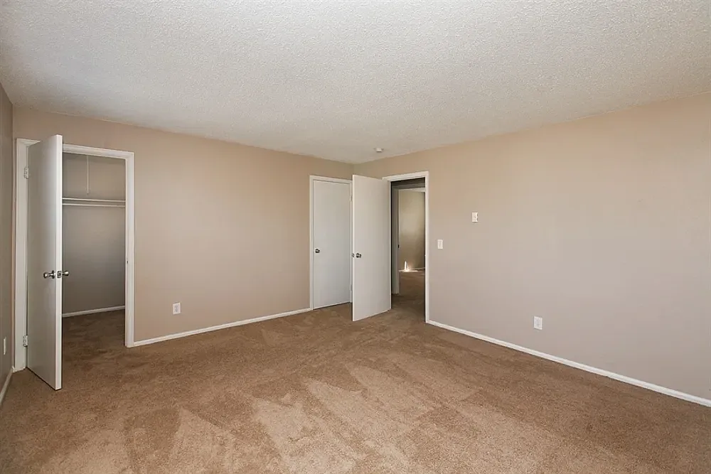 4 bed, 1736 sqft, $1,885 — Photo 4