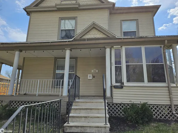 114 4th Ave W, Oskaloosa, IA 52577