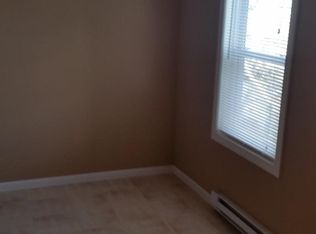 19 2nd St, North Andover, MA 01845