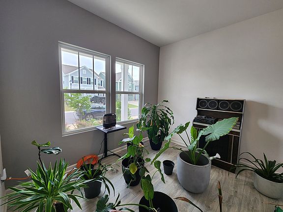 2nd image of 495 Switch St
