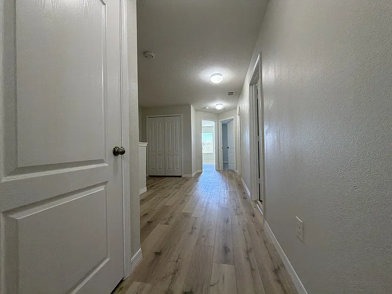1410 Ballard Green Pl #1410 — Photo 17