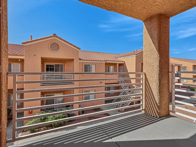 Craig Ranch Villas — Photo 14