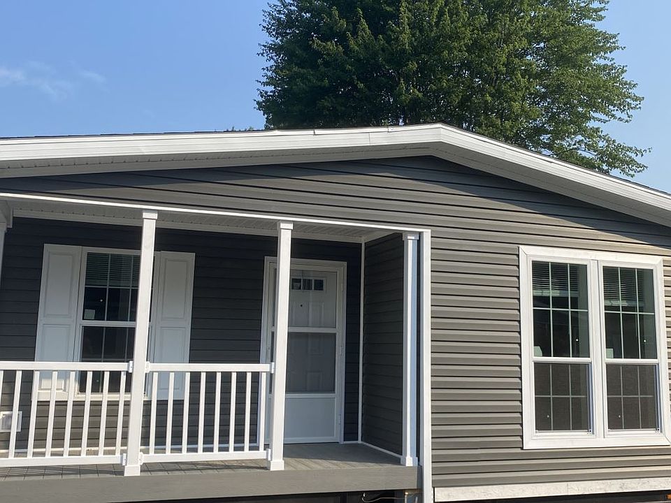 1st image of 4221 Leopard Cir #176