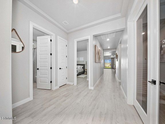 2nd image of 6047 Summer Ridge Ave