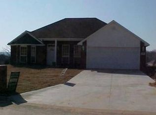 107 Spruce St, Greenwood, AR 72936