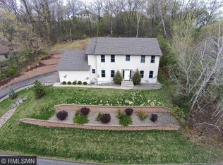 5892 Blackberry Trl #P, Inver Grove Heights, MN 55076