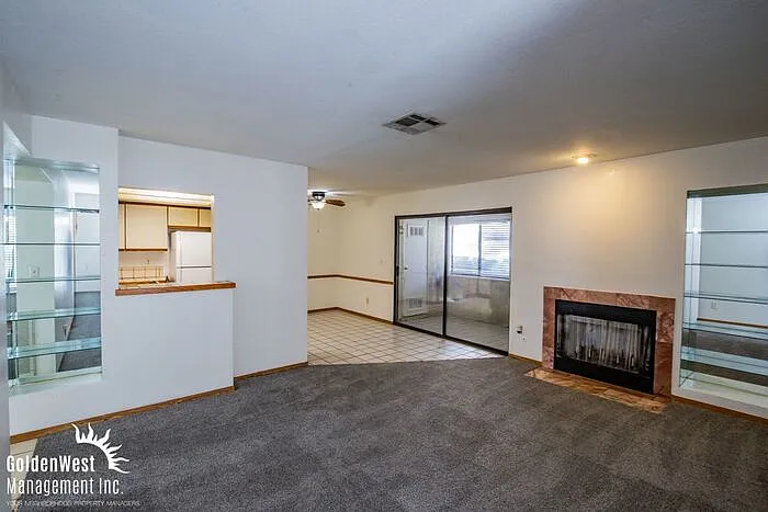 2 bed, 2.0 bath, 1155 sqft, $1,300 — Photo 3