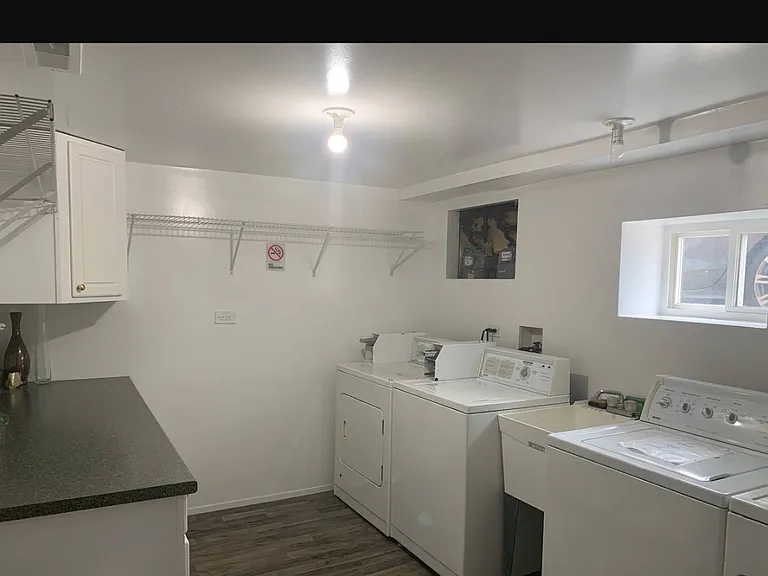5120 Greenwood St — Photo 4