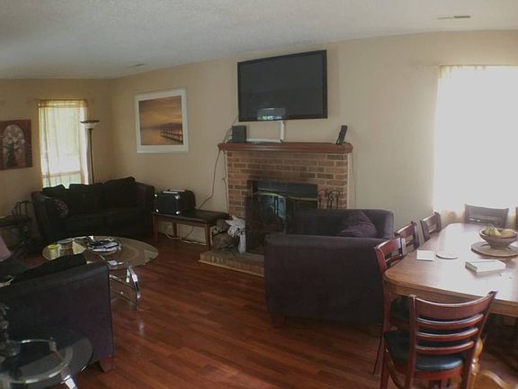 5th image of 8304 Houndstooth Dr