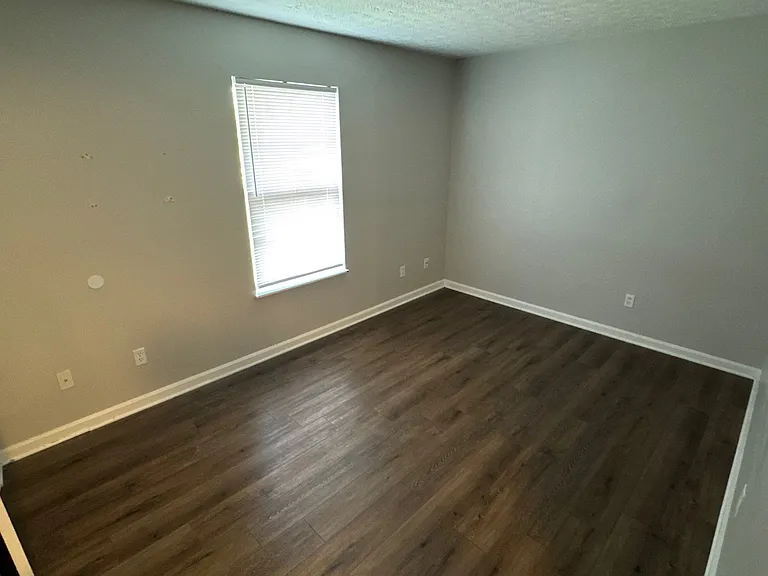 4105 Blue Lick Ct #4 — Photo 9