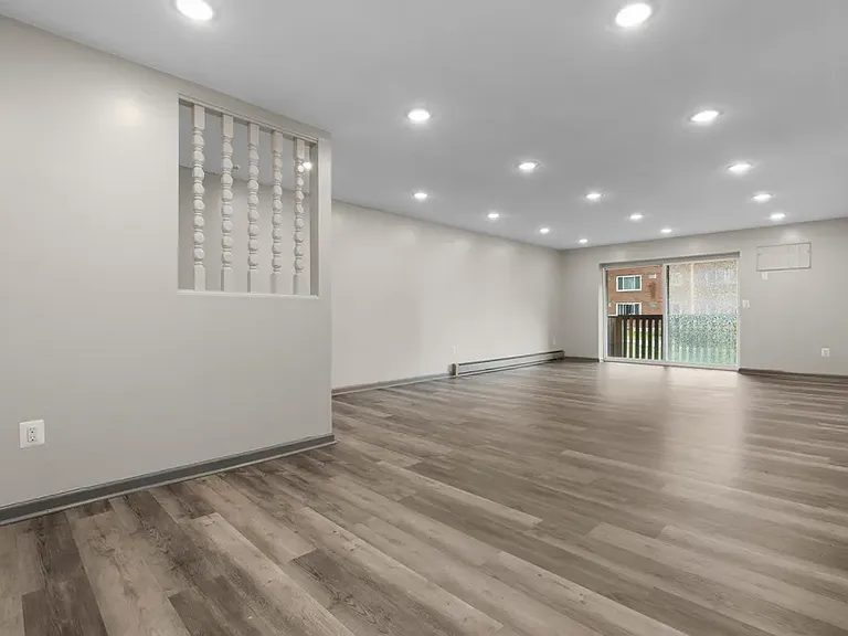 1160A S Main St #107 — Photo 33