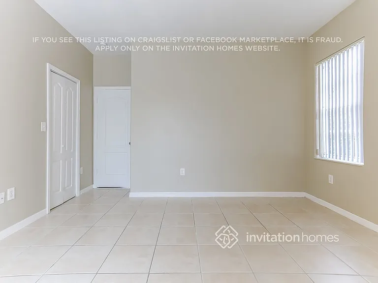 16960 SW 141st Ave — Photo 10