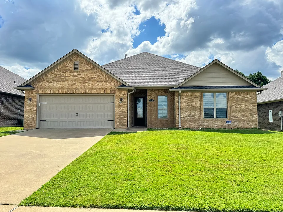 7345 Flat Rock Ln